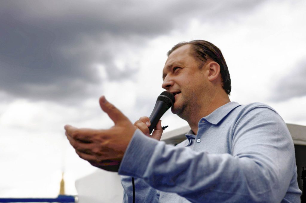 Проведение корпоративных экскурсий на теплоходе в Санкт Петербурге от Цифровой Истории